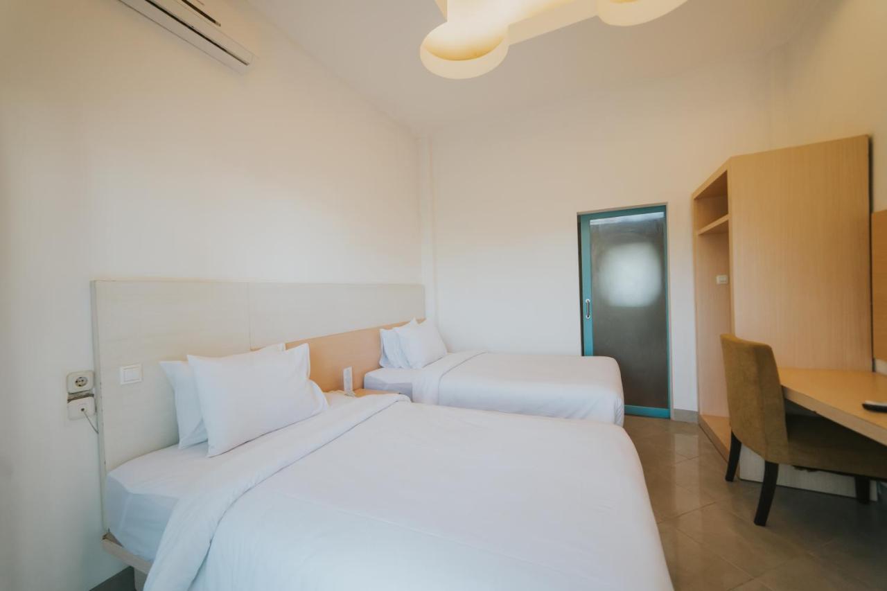 Birru Inn Kuta  Zewnętrze zdjęcie